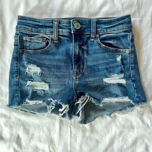 American Eagle Women’s Blue shorts